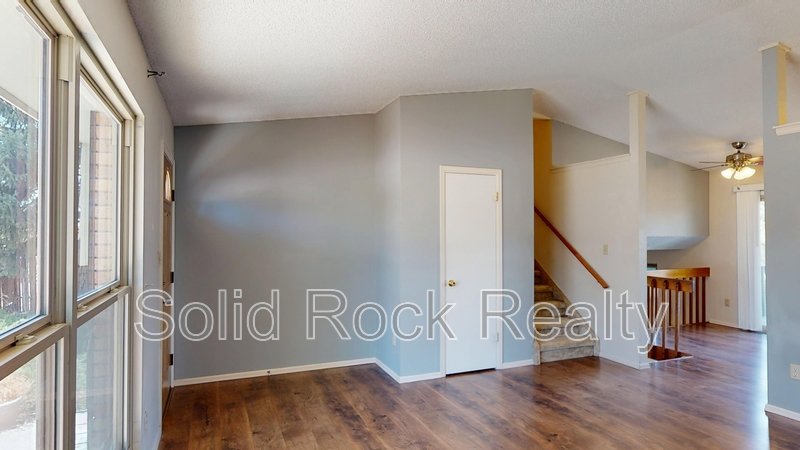 2465 Ptarmigan Lane property image