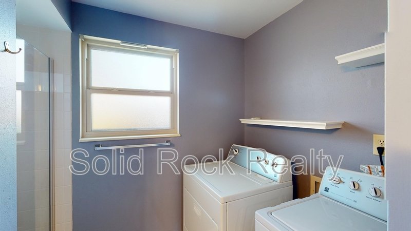 2465 Ptarmigan Lane property image