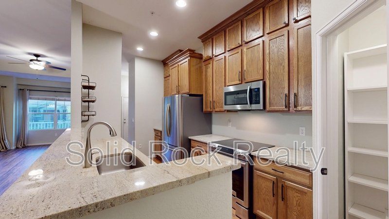 2018 Phillips Alley property image