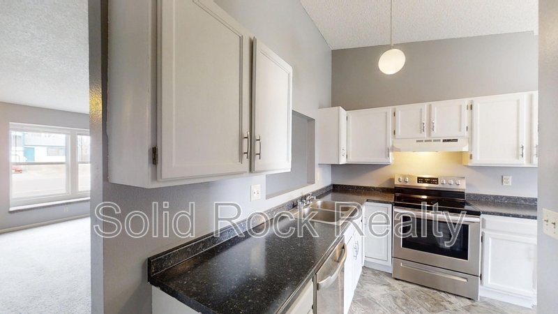 948 Bromefield Drive property image
