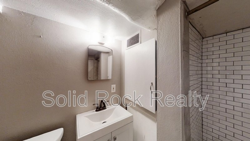 1520 East Pikes Peak Avenue - B property image
