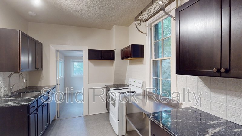 511 East Platte Avenue - 1 property image