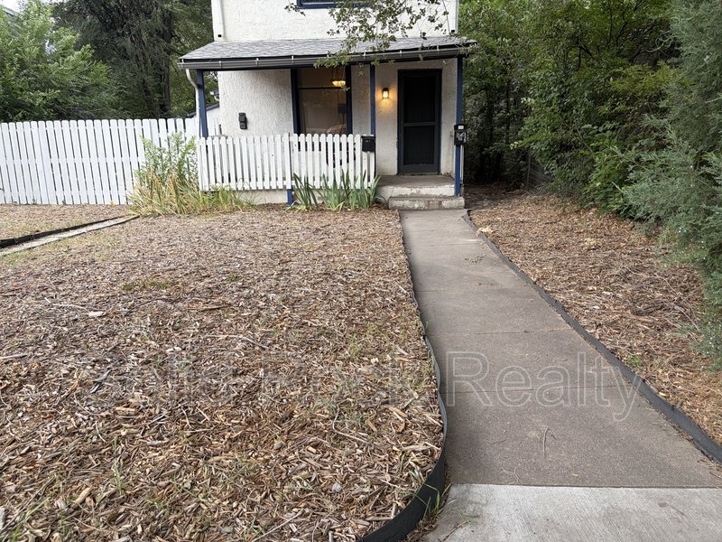 511 East Platte Avenue - 1 property image