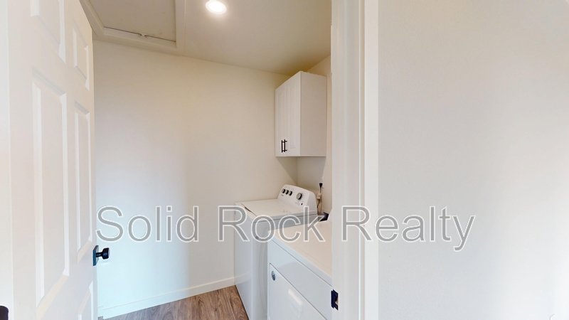 9212 Turlough Heights property image