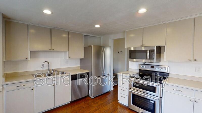 4811 Villa Circle property image