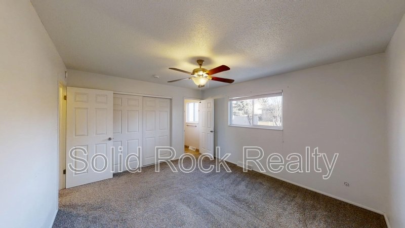 4811 Villa Circle property image