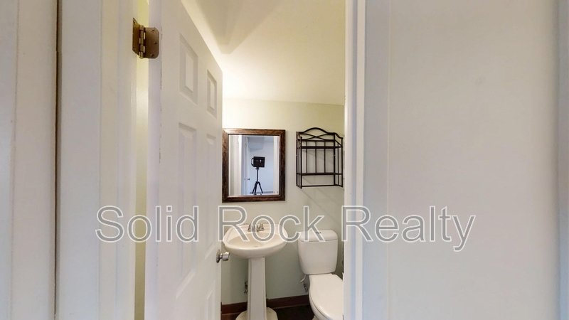 4811 Villa Circle property image