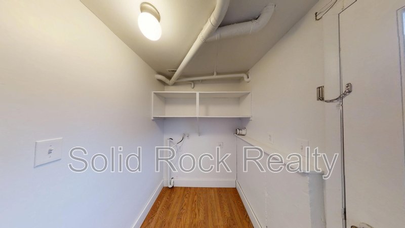 4811 Villa Circle property image