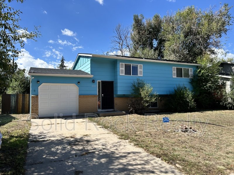 1620 River Drive property image