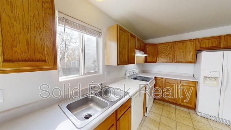 4913 Leland Point property image
