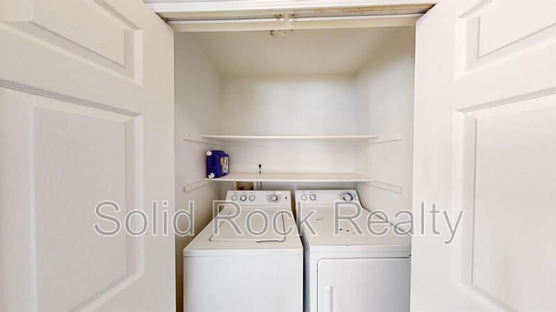 4913 Leland Point property image