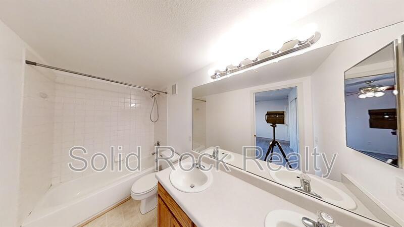 4913 Leland Point property image