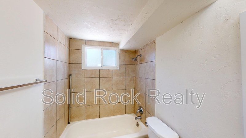 1411 South Corona Avenue 3 property image