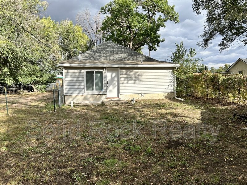 3026 North Hancock Avenue property image