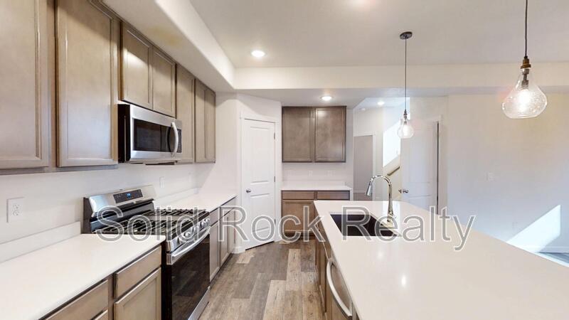 7654 Sun Shimmer View property image