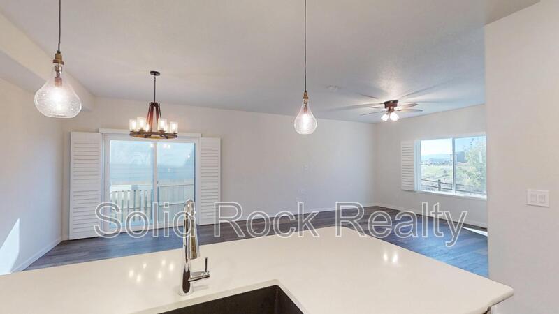 7654 Sun Shimmer View property image