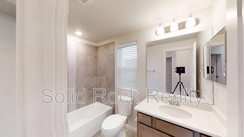 7654 Sun Shimmer View property image