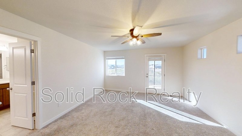 7654 Sun Shimmer View property image