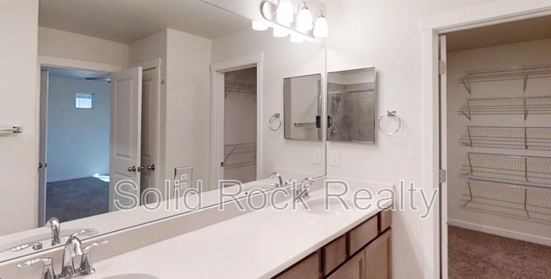 7654 Sun Shimmer View property image