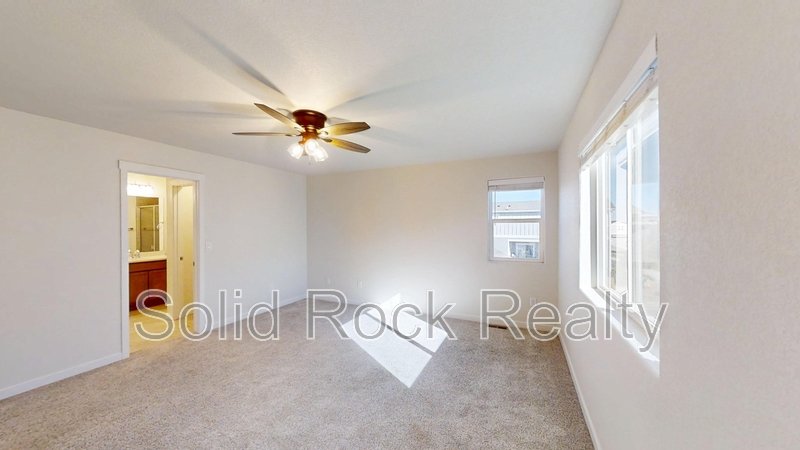 7654 Sun Shimmer View property image