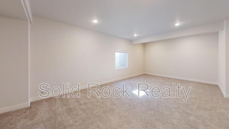 7654 Sun Shimmer View property image