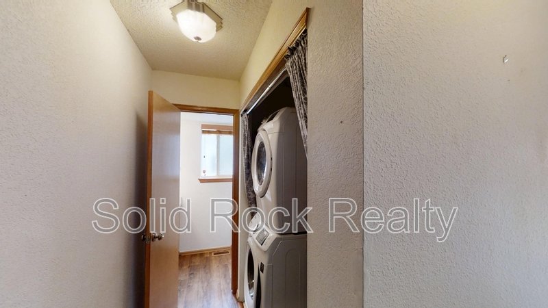2114 Sable Chase Drive property image