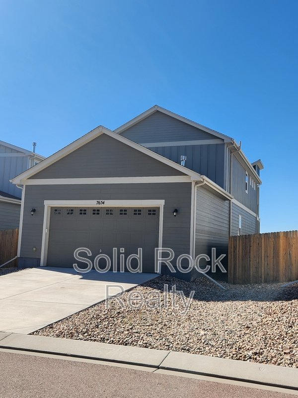 7654 Sun Shimmer View property image