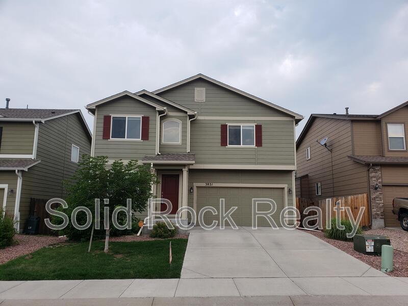 3821 Reindeer Circle property image