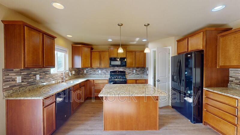 3821 Reindeer Circle property image