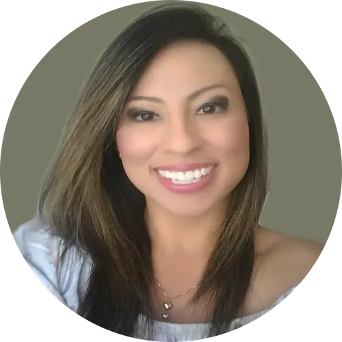 Picture of Devina J.